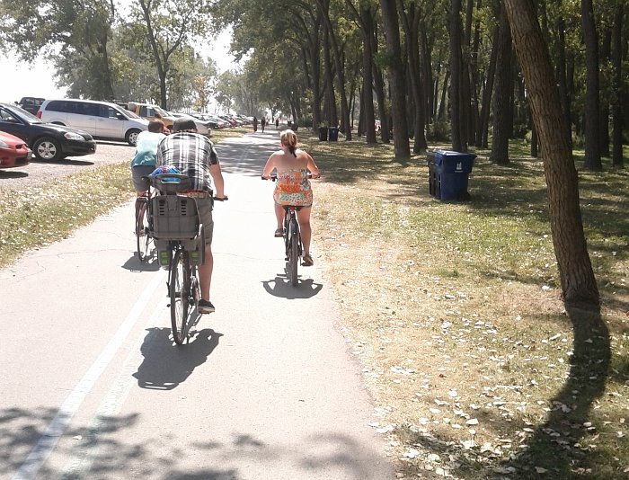 Off again on the lakeshore trail