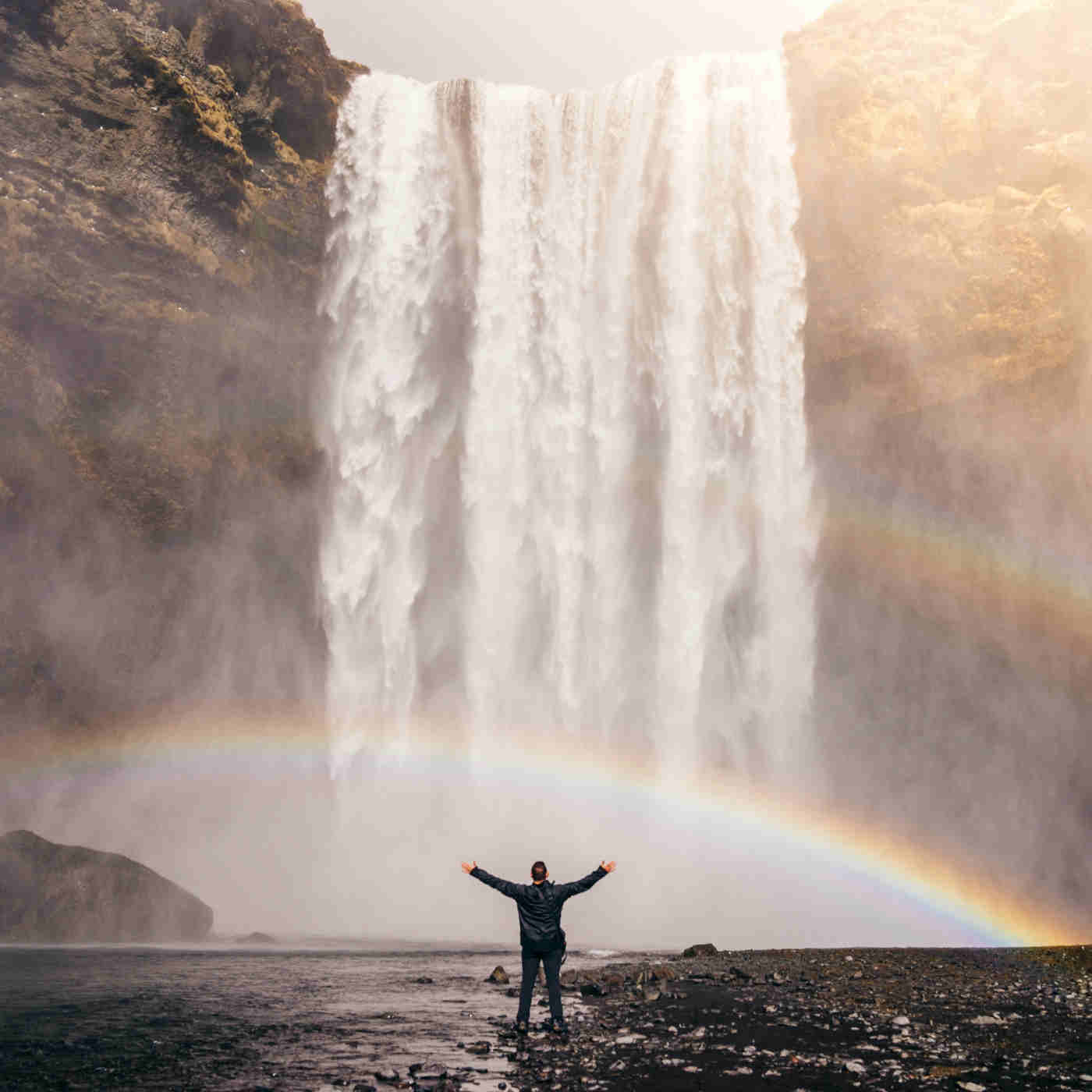 The Book of Hebrews in One Sentence, and the Joy of a Cleansed Conscience — Heb 4,8,9,10 & 12 (pt.20) The Book of Hebrews in One Sentence, and the Joy of a Cleansed Conscience — Heb 4,8,9,10 & 12 (pt.20)