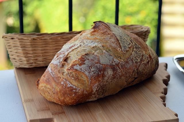 image: bread-899378_640.jpg